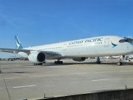 
Jeudi 9 avril, Cathay Pacific a célèbré 40 ans de présence à Paris. La compagnie aérienne hongkongaise a profité de cet an