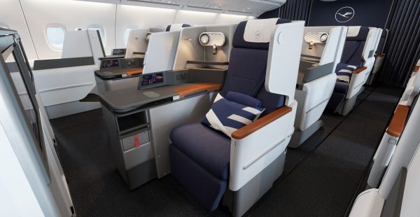 
Lufthansa va moderniser la classe Affaires de l’ensemble de sa flotte d’Airbus A380, avec l’installation de nouveaux siège