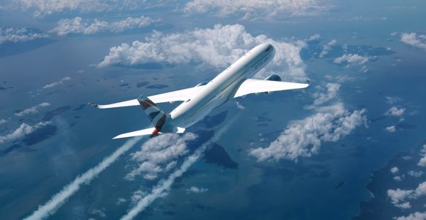 
Éviter les traînées de condensation pendant la nuit et les mois les plus froids apparaît comme l’un des leviers les plus ra