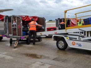 
Les représentants des travailleurs d’Alyzia, prestataire de services au sol à l aéroport de Bruxelles, ont adressé une lett