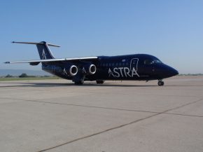 La compagnie grecque en difficulté financière Astra Airlines a suspendu toutes ses liaisons aériennes, expliquant qu elle est  