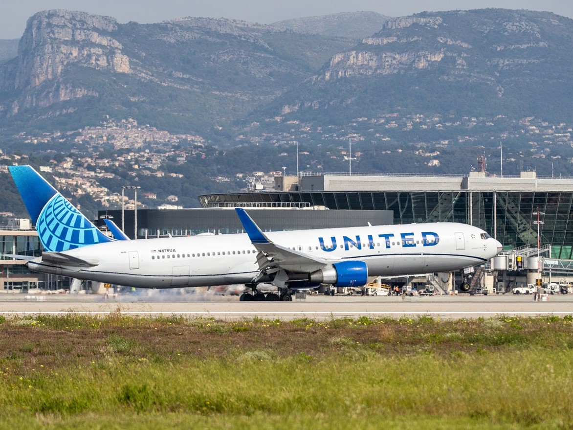 United Airlines : sa liaison estivale New York-Nice déjà disponible