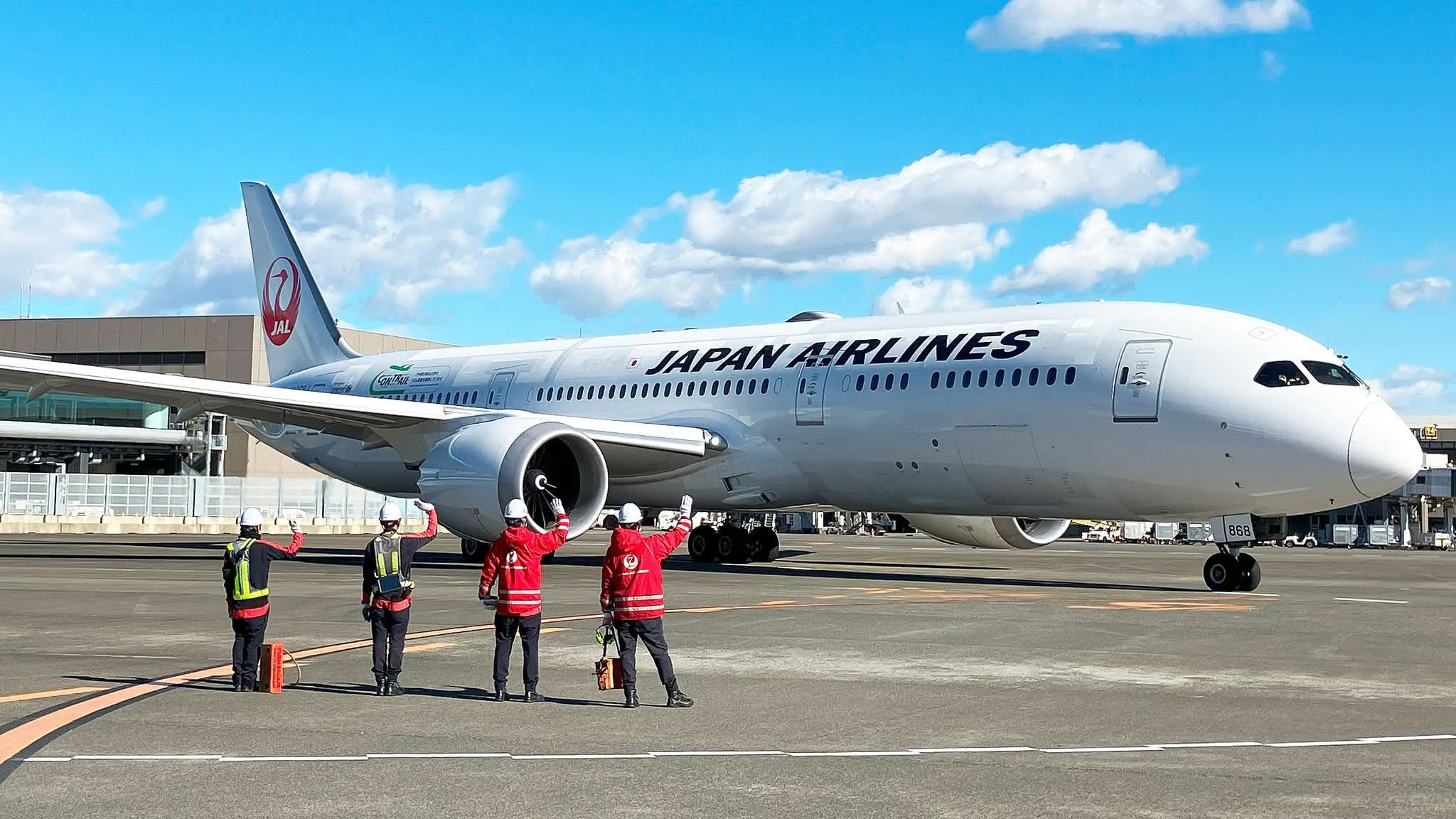 Au Japon, Japan Airlines teste un carburant alternatif issu de déchets issus du riz pour ses opérations au sol 1 Air Journal Au Japon, Japan Airlines teste un carburant alternatif issu de déchets issus du riz pour ses opérations au sol 1 Air Journal