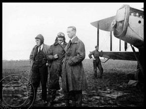 Histoire de l’aviation – 29 août 1924. C’est par la voie des airs que le lieutenant-colonel Brinsmead, le capitaine Jones e