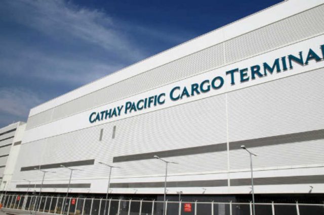 Fret : Cathay Pacific rejoint Pharma.Aero 1 Air Journal