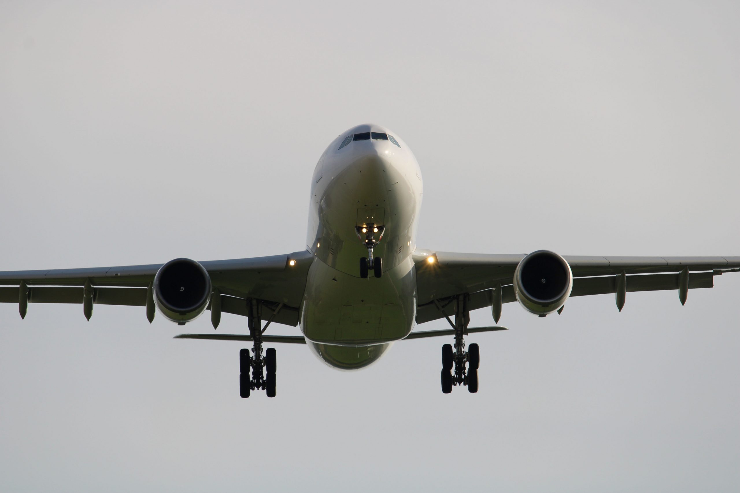 L'UE coordonne six vols supplémentaires dans le cadre du pont aérien humanitaire vers Gaza 1 Air Journal