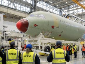 
Les livraisons d’Airbus ont nettement accéléré en mai, permettant au constructeur européen de rattraper une partie de son r