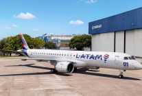 LATAM Airlines Brazil et Embraer ont célébré, jeudi à São José dos Campos au Brésil, la livraison du premier E195-E2 de la 