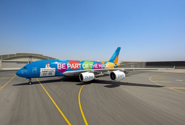 Emirates présente un A380 paré d'une livrée dédiée à Dubaï Expo 1 Air Journal