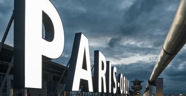 
La réhabilitation de la piste 02/20 de Paris-Orly (piste 2), un des projets emblématiques du Groupe ADP, a débuté en juillet 