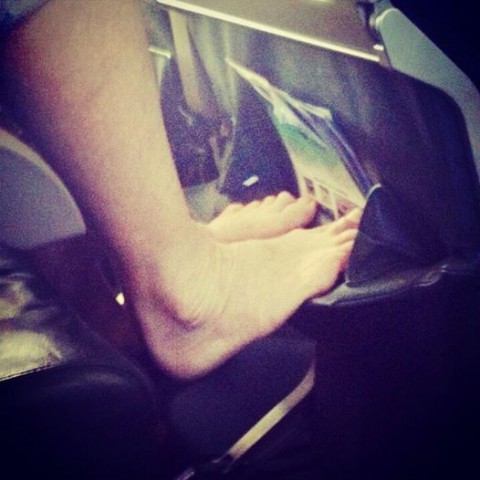 air-journal Passenger Shaming repose pied