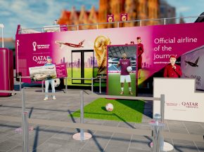 
Alors que débute ce dimanche la Coupe du monde de football au Qatar, Akbar Al-Baker, le patron de Qatar Airways, a réagi aux  r