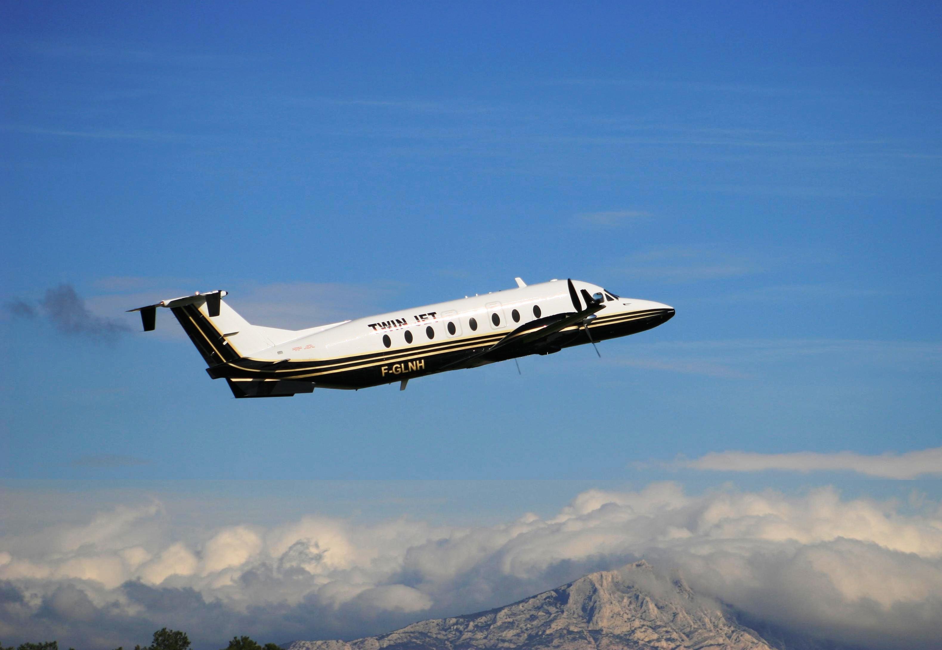 Marseille – Toulouse à plein régime avec Twin Jet 15 Air Journal