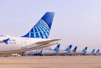 
Contrainte par la Federal Aviation Administration (FAA), United Airlines a retiré plus de 22 000 vols de son programme estival e
