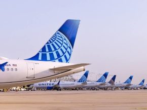
Contrainte par la Federal Aviation Administration (FAA), United Airlines a retiré plus de 22 000 vols de son programme estival e