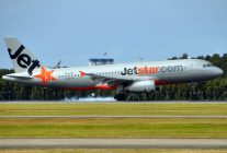 
Quatre membres d équipage de Jetstar sont tombés malades à la suite d un vol intérieur en Airbus A320-200, reliant la Gold Co