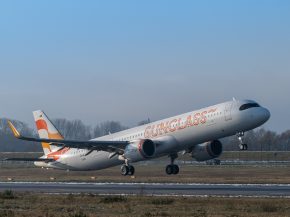 


La compagnie aérienne de loisirs danoise Sunclass Airlines a pris livraison de son premier Airbus A321neo. L avion a été liv