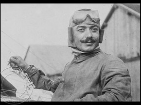 
Histoire de l’aviation – 19 octobre 1913. C’est jusqu’en Autriche que Célestin Adolphe Pégoud s’est rendu en ce mois