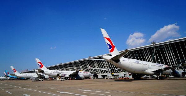 
Air China, China Eastern Airlines et China Southern Airlines ont totalisé près de 8,2 milliards de yuans (CNY) de pertes nettes