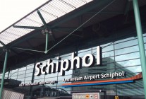 
L aéroport néerlandais Schiphol-Amsterdam a proposé d accepter environ 460 000 vols en 2024, soit moins que ce que demande des