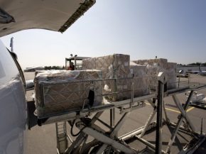 Brussels Airport continue d’investir dans des services et produits sur mesure pour le secteur pharmaceutique, l’un des secteur