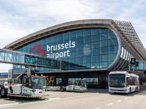 
Brussels Airport a accueilli 2,52 millions de passagers en août 2026, soit une progression de 1,3% sur un an, portant le total d