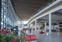 Une passagère de 30 ans, de nationalité algérienne, a été condamnée à dix mois de prison ferme après avoir dérobé des pr