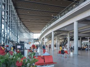 Une passagère de 30 ans, de nationalité algérienne, a été condamnée à dix mois de prison ferme après avoir dérobé des pr