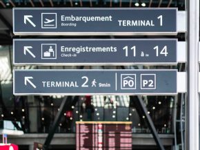 
L’aéroport Lyon‑Saint Exupéry enrichit simultanément son offre aérienne et son intermodalité : Sky Express ouvre une nou