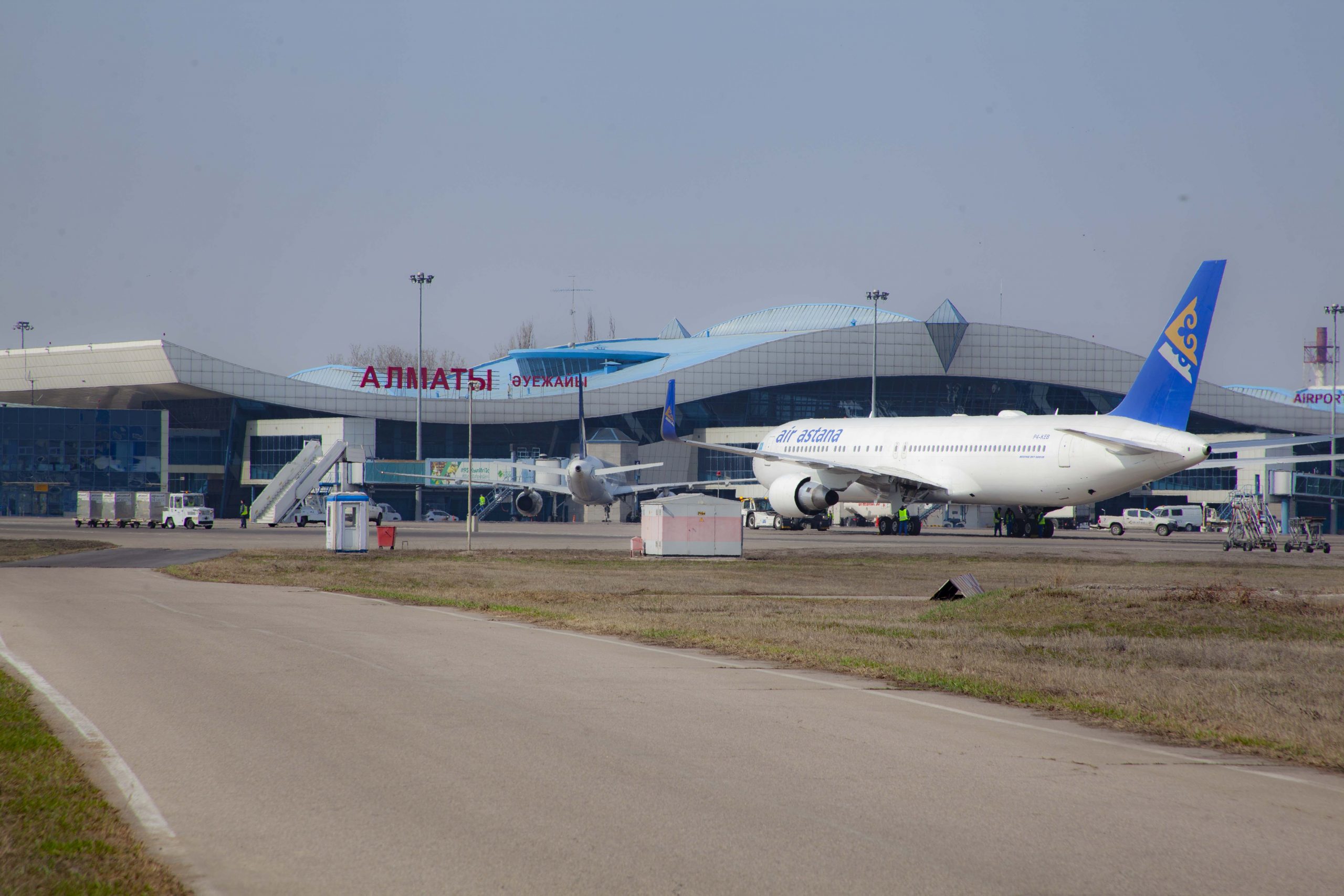 Kazakhstan : l’aéroport d’Almaty brièvement envahi 6 Air Journal