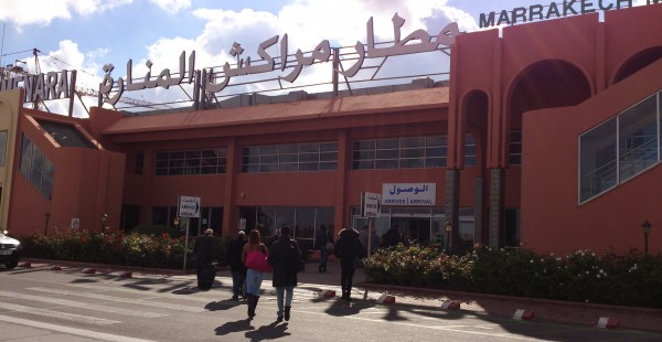 
Quelque 4.000 touristes français sont bloqués au Maroc depuis la suspension des vols avec la France le 30 mars (et aussi avec 3