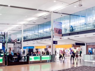 air-journal-aeroport-montreal-trudeau-hall-depart-duty-free-detaxe