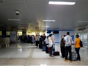 Selon une étude publiée par le site dédié aux droits des passagers aériens Flightright, plus d’un Français sur deux entrep