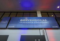 
Après onze mois de travaux, l aéroport de Santiago, qui a intégré le réseau de VINCI Airports en 2015, a inauguré une nouve
