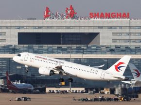 
Le constructeur aéronautique chinois COMAC et sa compagnie partenaire China Eastern Airlines ont signé un accord pour développ
