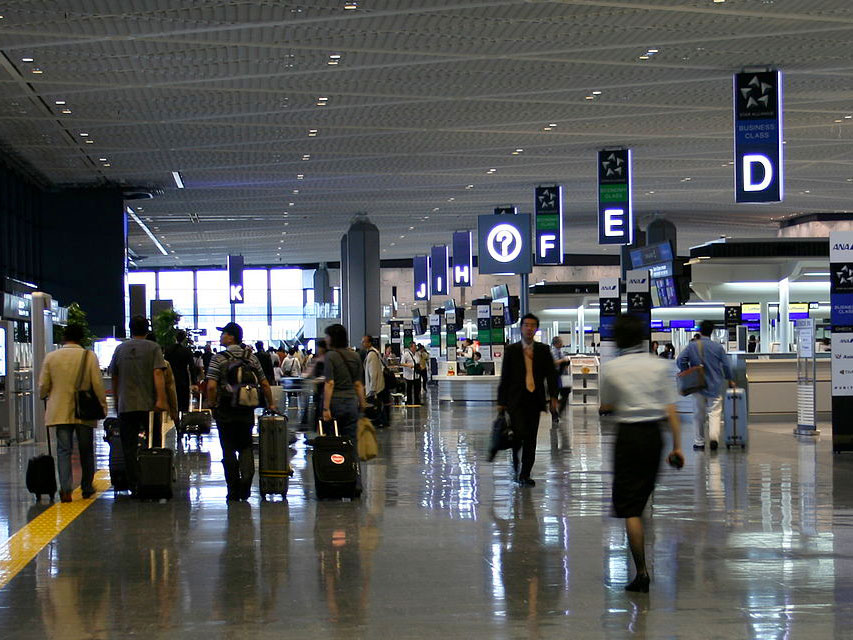 Criminalité : Tokyo-Narita mène campagne contre les vols  à bord des avions