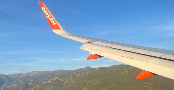Neuf mois après avoir jugé l’équation économique encore peu convaincante, easyJet a choisi Starlink pour proposer, pour la p
