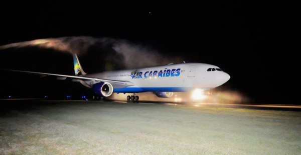 La compagnie aérienne Air Caraïbes met en place une cinquième rotation hebdomadaire entre Paris et Cayenne, à l’occasion du 