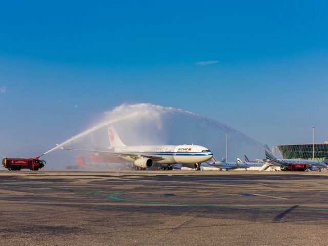 Nice-Côte d'Azur accueille le premier vol en provenance de Chine (photo) 3 Air Journal