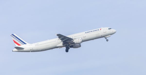 Les compagnies aériennes n auront bientôt plus besoin de faire voler leurs avions à vide pour conserver leurs créneaux aéropo