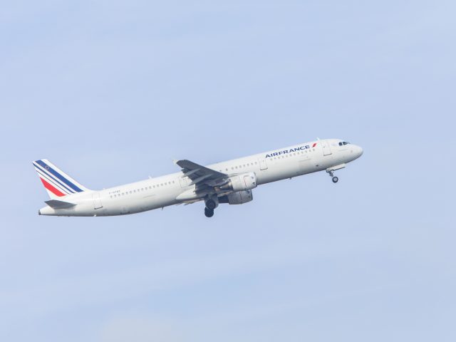 Air France : un A321 dérouté à cause d'une fausse alerte de dépressurisation 1 Air Journal Air France : un A321 dérouté à cause d'une fausse alerte de dépressurisation 1 Air Journal