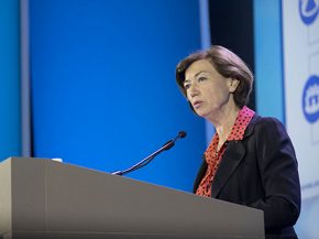 Anne-Marie Couderc, nommée le 15 mai PDG par intérim d’Air France-KLM pour remplacer Jean-Marc Janaillac, est épinglée dans 