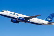 
JetBlue a brièvement cloué au sol l’ensemble de ses vols aux États-Unis dans la nuit de lundi à mardi, avant de reprendre s