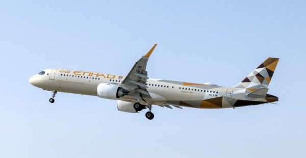 
Abu Dhabi connaît une semaine record dans son expansion aérienne : Etihad Airways, la compagnie nationale des Émirats arabes u
