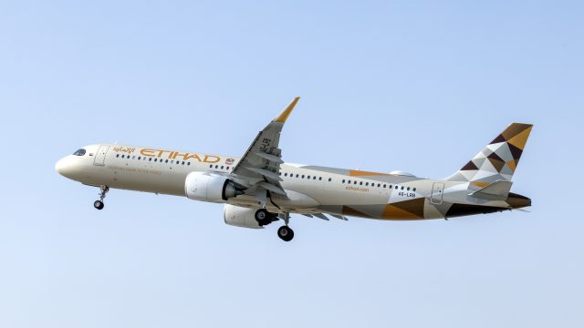 Etihad Airways ajoute quatre nouvelles destinations en trois jours : Tunis, Hanoï, Chiang Mai et Hong Kong