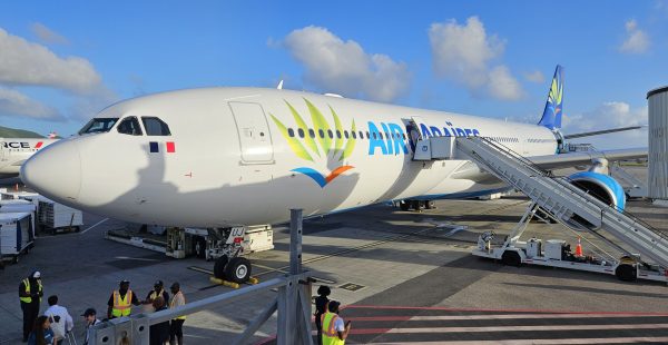 
Air Caraïbes revient à Saint-Martin avec la réouverture d’une liaison transatlantique directe entre Paris-Orly et l’aérop