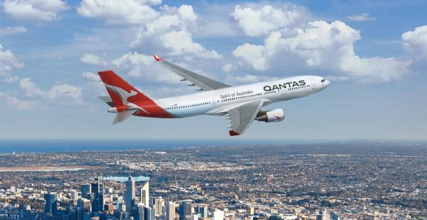 
Confrontée à la fermeture d’une large partie de l’espace aérien au Moyen‑Orient, Qantas rebat les cartes de son réseau 