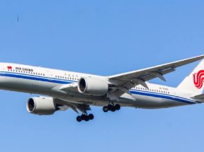 
Air China et sa filiale Shenzhen Airlines ont signé avec Airbus une commande de 55 avions – 15 A350-900 et 40 appareils de la 