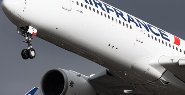 
Air France a décidé de prolonger   jusqu au 10 septembre inclus» la suspension de ses vols de et vers le Mali et le Burkina F
