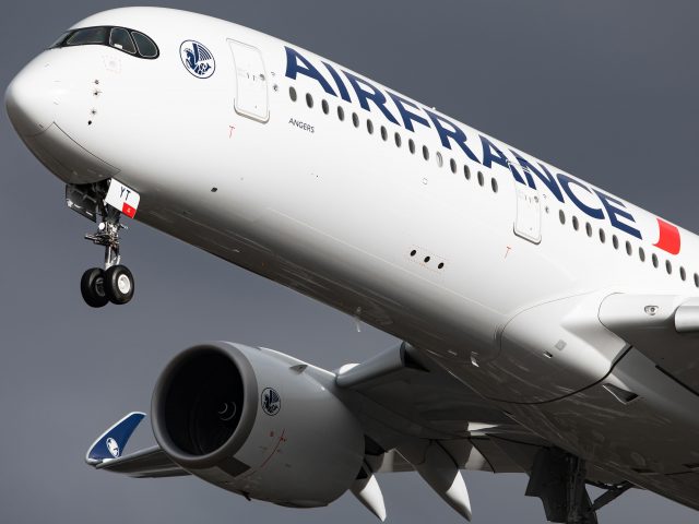 Air France reçoit son vingtième Airbus A350-900 baptisé « Angers » 21 Air Journal
